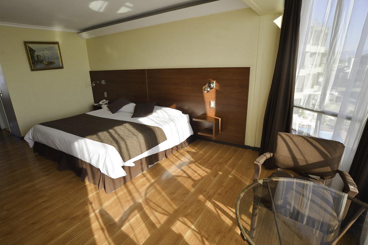 Pieros Hotel วิญาเดลมาร์ ภายนอก รูปภาพ