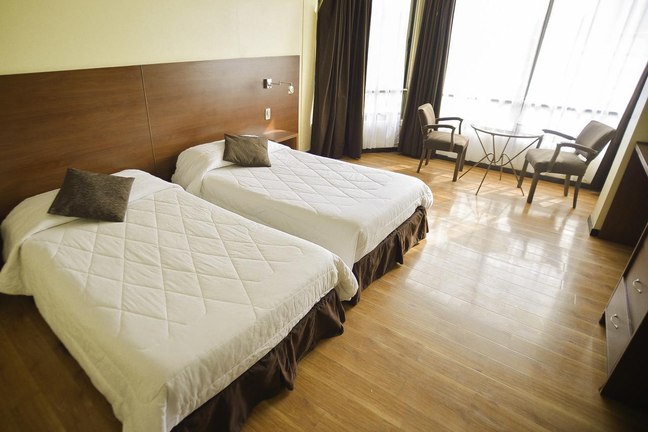 Pieros Hotel วิญาเดลมาร์ ภายนอก รูปภาพ